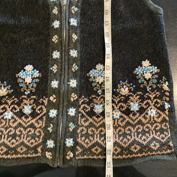 Erika wool blend front zip sweater vest - Picture 6 of 7